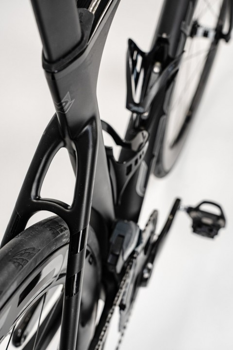 sportivo diro black steel